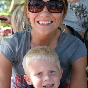 Meet your Posher, Hayley